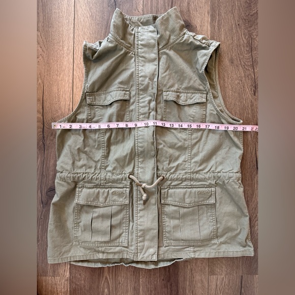 Cabela’s Safari Utility Outdoor Vest Size Large - Picture 7 of 8
